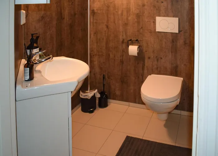 Semesterbostad Lovely In With Sauna